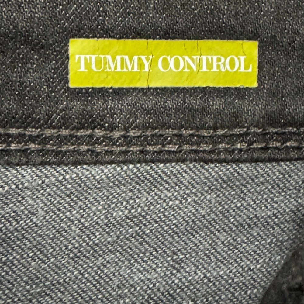 Style & Co Woman 20W Black Tummy Control Bootcut Plus Size Jeans - Picture 5 of 8